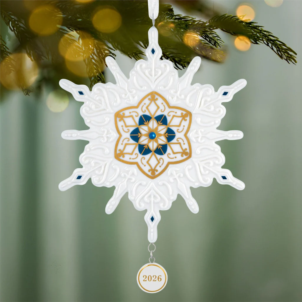 Hallmark : 2026 Keepsake Snowflake 2026 Porcelain Ornament (8)