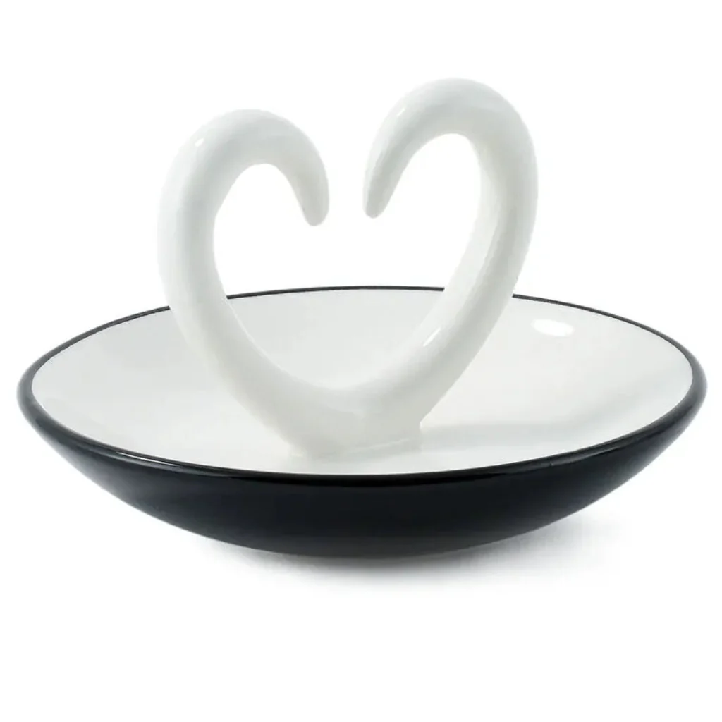 Hallmark : Heart Ring Dish