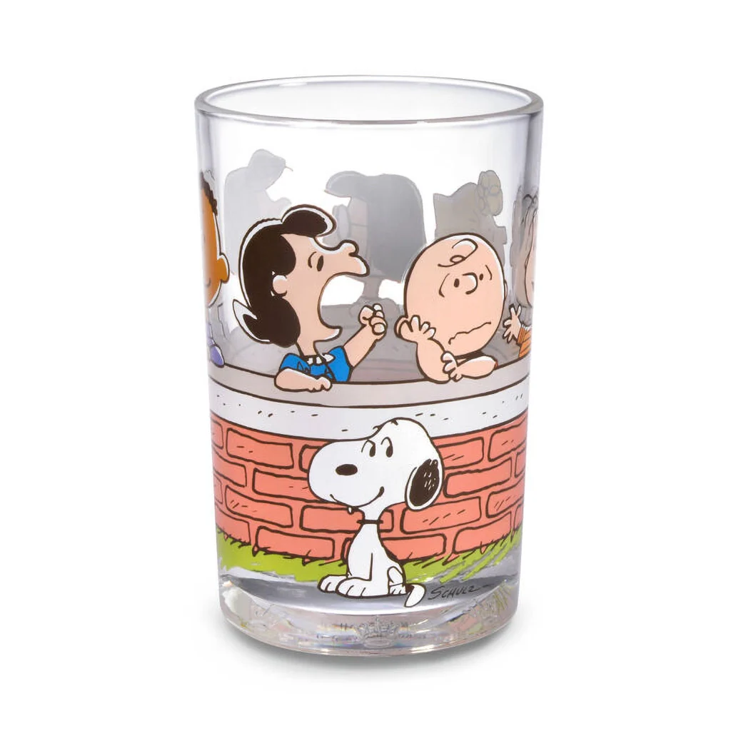 Hallmark : Peanuts® Gang at Brick Wall Collectible Drinking Glass, 13.5 oz.