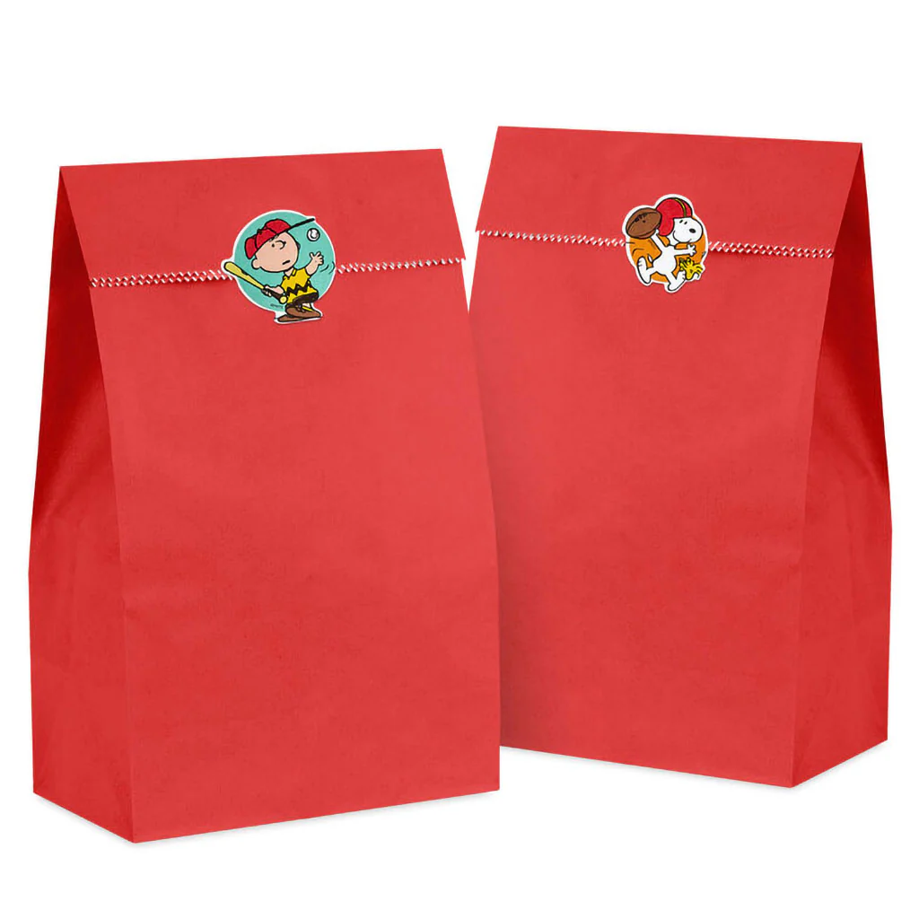 Hallmark : Peanuts® Snoopy and Friends Sticker Book - Image 5
