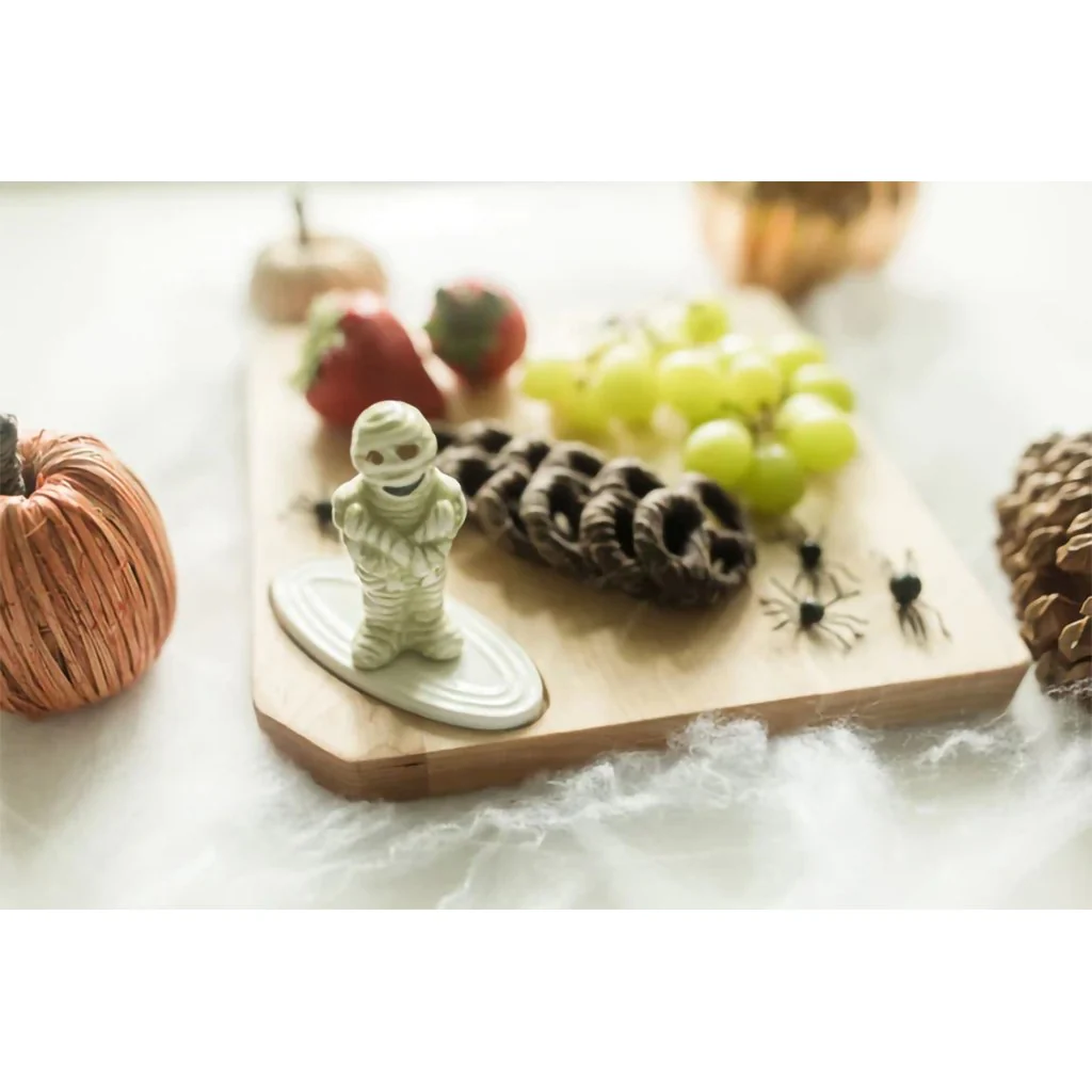 Nora Fleming : Mummy Dearest - Image 2