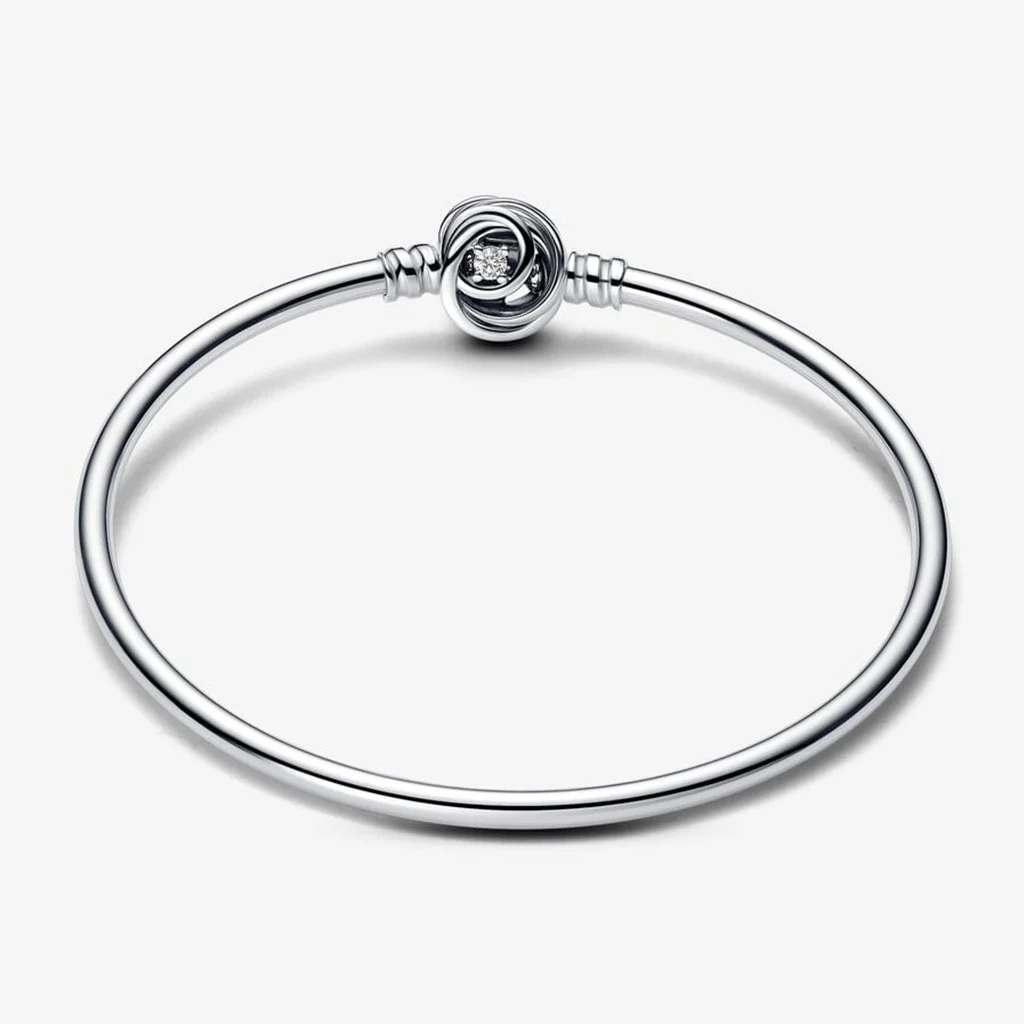 PANDORA : Encircled Clasp Bangle - Silver - Image 2