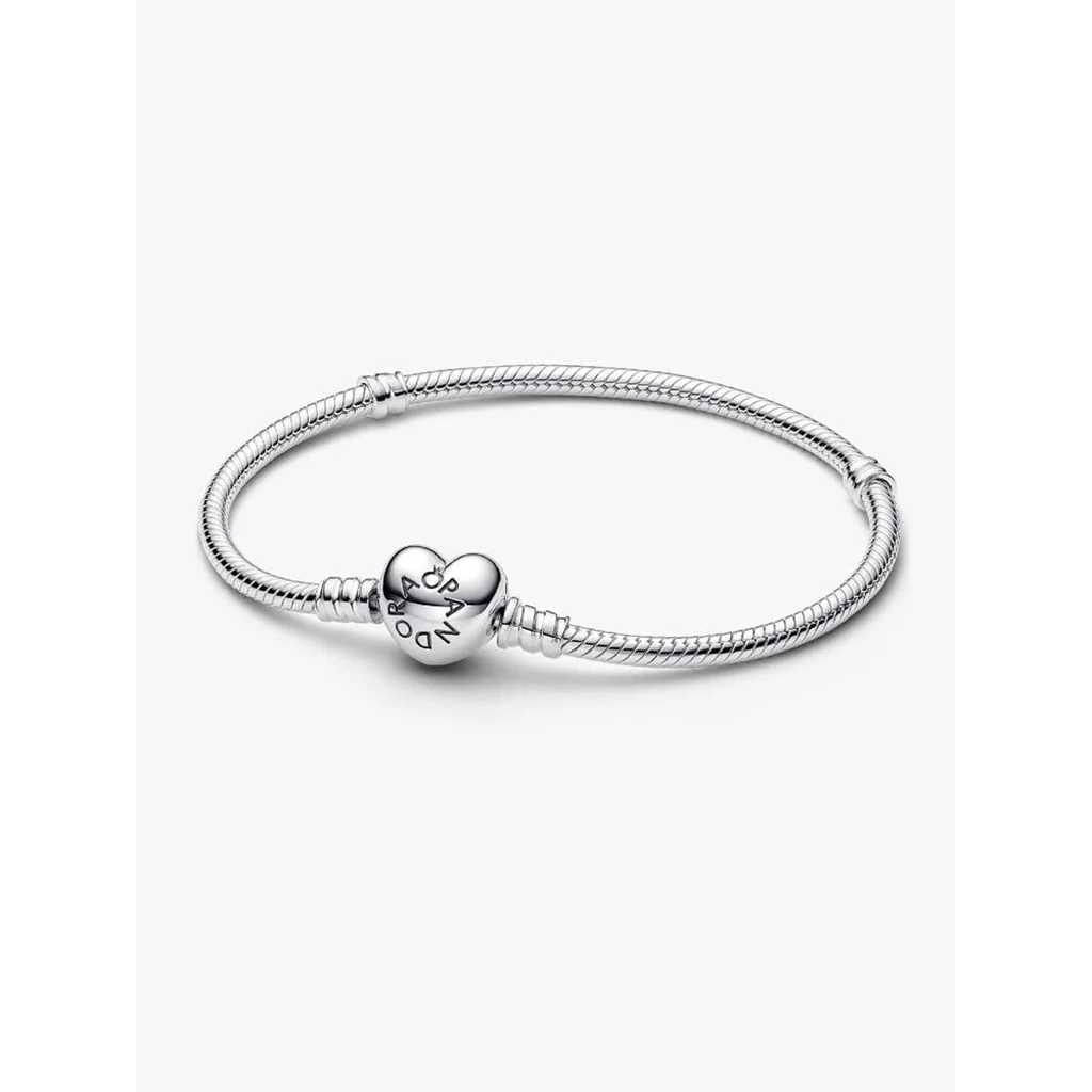 PANDORA : Heart Clasp Snake Chain Bracelet in Silver
