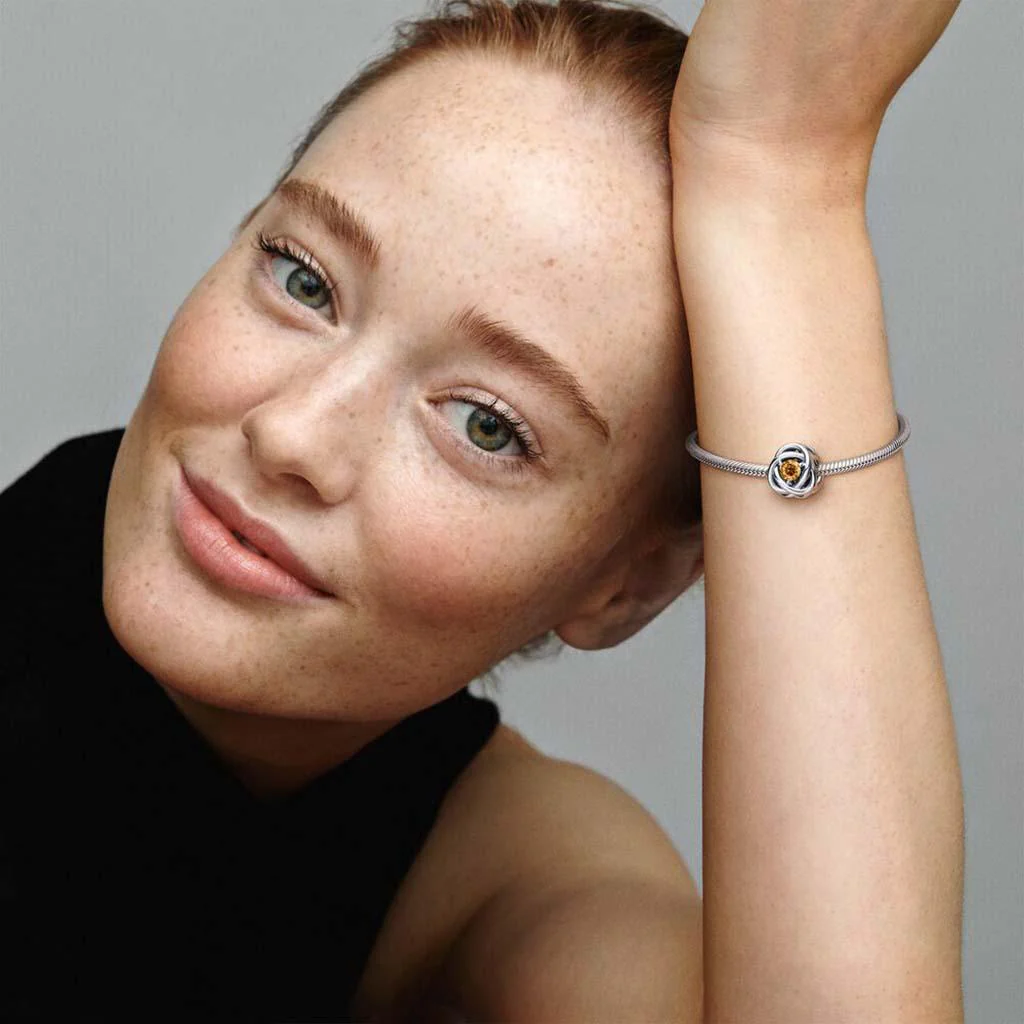 PANDORA : November Circle Charm - Honey Eternity - Image 4