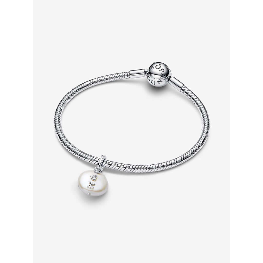 PANDORA : Pearl Mom Dangle Charm - Image 4