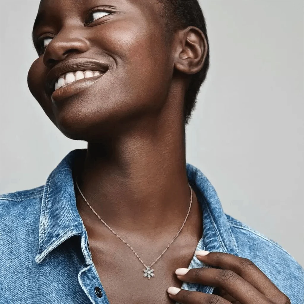 PANDORA : Sparkling Herbarium Cluster Pendant Necklace (17.7") - Image 3