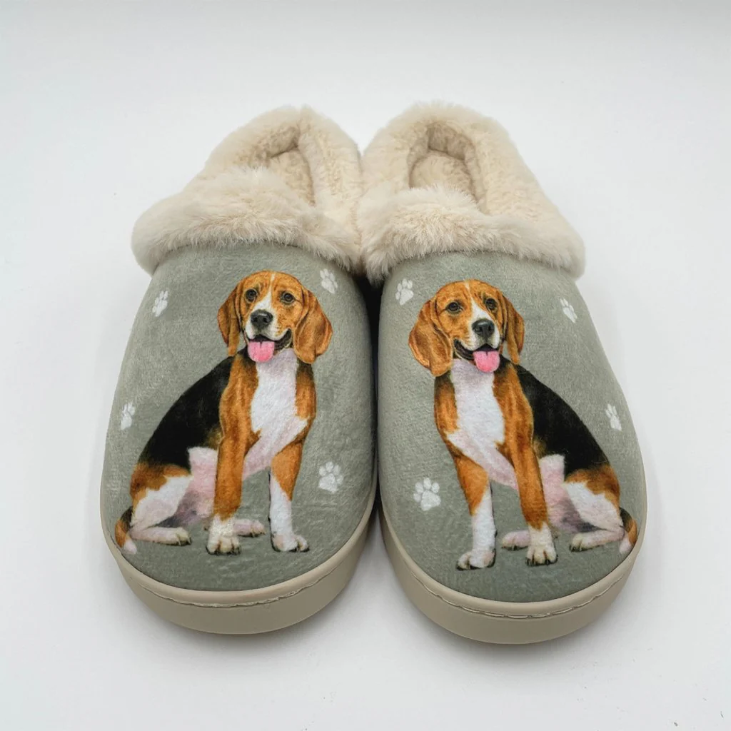Snuggs : Beagle Slippers - Image 2