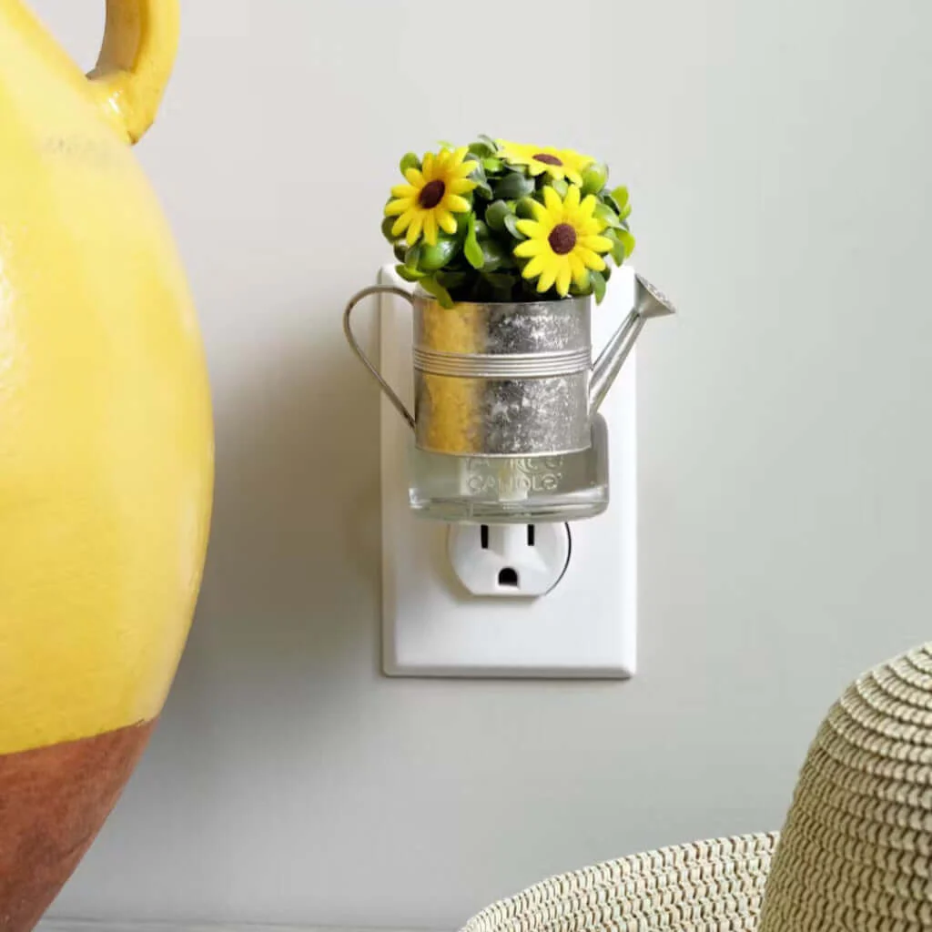 Yankee Candle : ScentPlug® Diffuser in Watering Can - Image 3