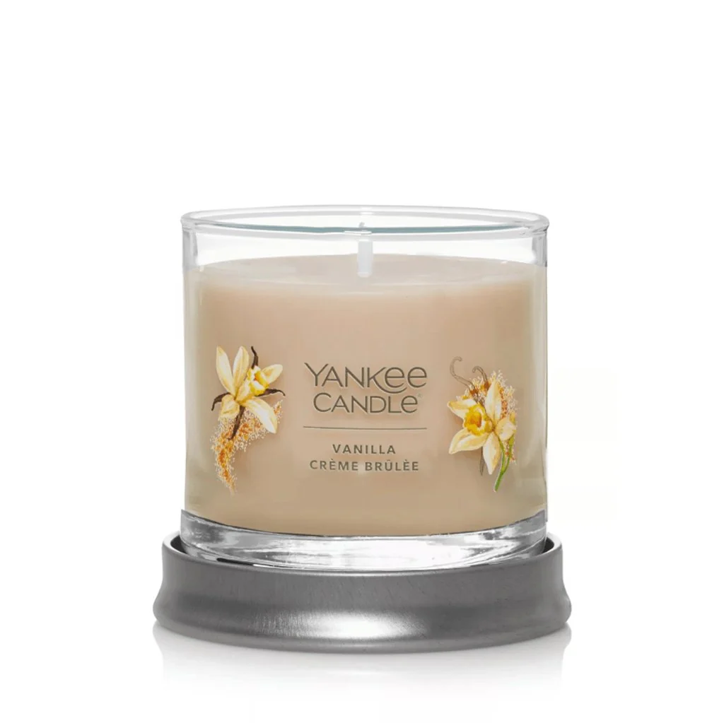 Yankee Candle : Signature Small Tumbler Candle in Vanilla Crème Brûlée - Image 2